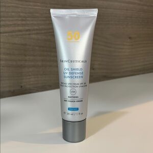 SkinCeuticals Silver Oil Shield UV Defense Sunscreen